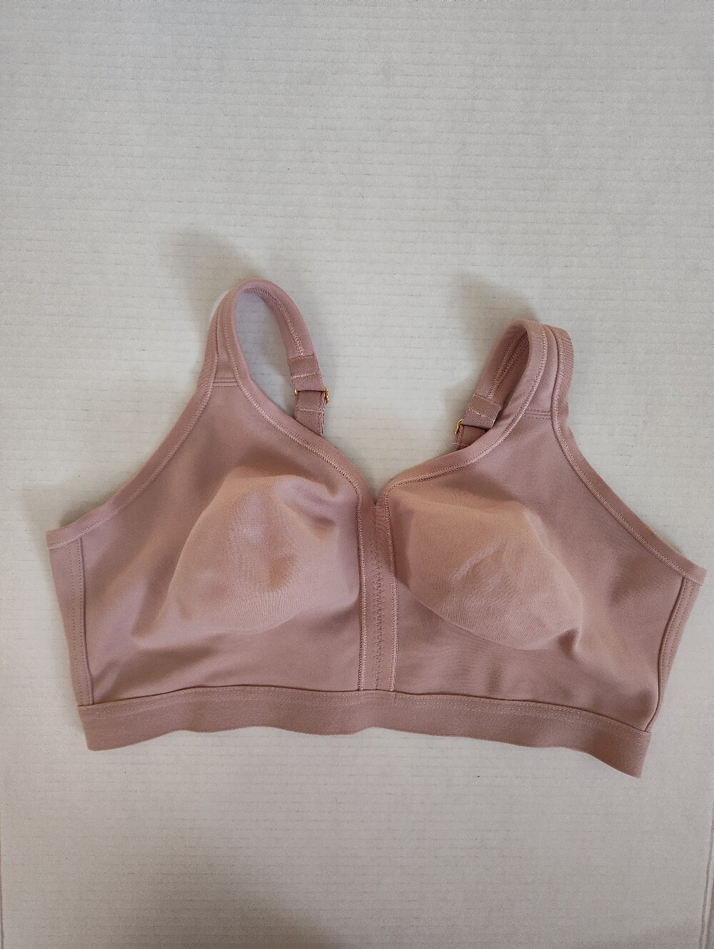 Soma Embraceable FC Wireless Unlined Bra Size 40DDD Blush